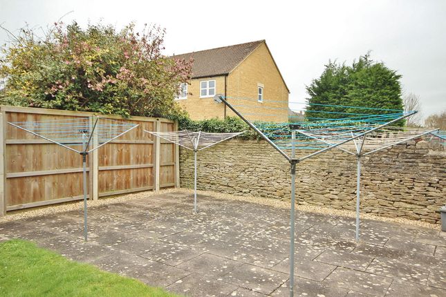 33a, Burford Road, Carterton photo 5