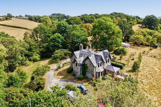 The Old Rectory, Crossgates, Llandrindod Wells photo 2