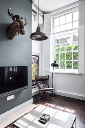 Flat for sale in Park Lofts, Clapham
