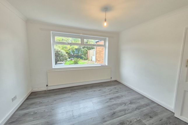Grosvenor Road, Maghull photo 3