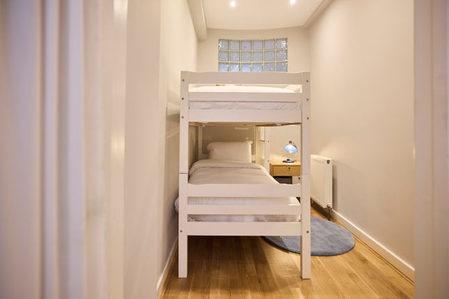 Bedroom 2.Jpeg