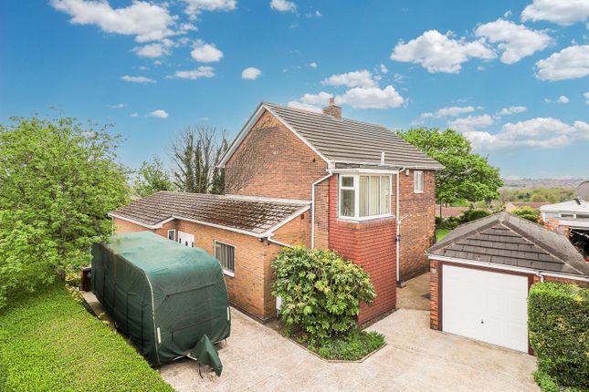 Thumbnail Detached house for sale in Orchard Head Lane, Pontefract