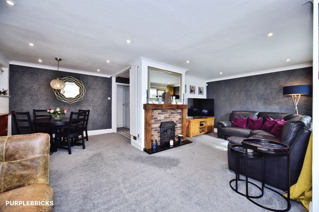 1, Greenfields, Maidstone photo 2