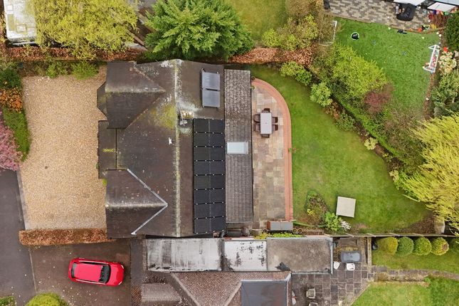 33, Heather Lea Avenue, Sheffield photo 4