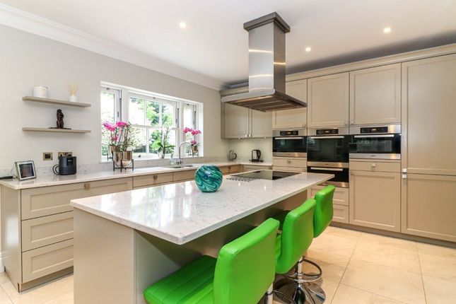 Magnolias, 15, Ellwood Road, Buckinghamshire photo 5