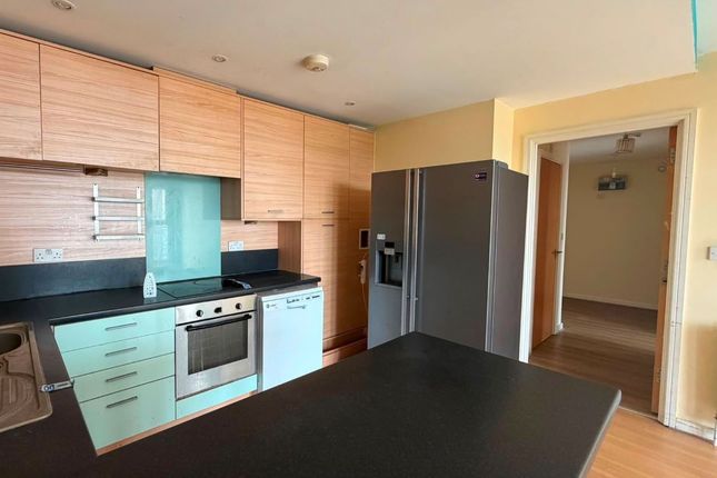 Flat 27 Butterfield House, Berber Parade, Charlton, London, SE18 4GA photo 2