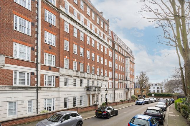 Flat to rent in Duchess Of Bedford House, London