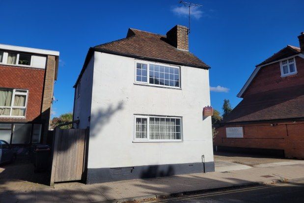 Thumbnail Cottage to rent in Old Dover Road, Canterbury