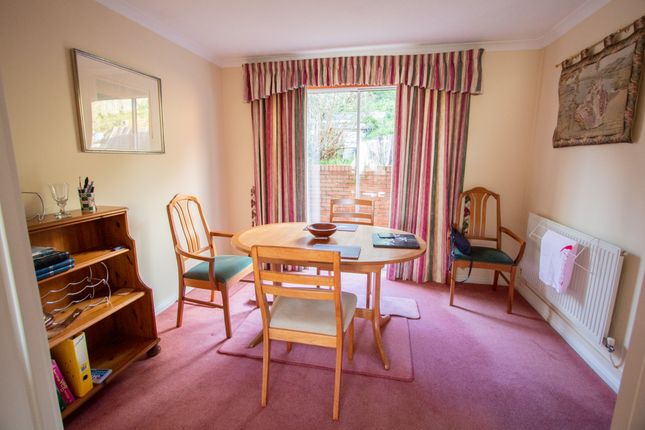 17 Claremont Field, Ottery St Mary photo 3