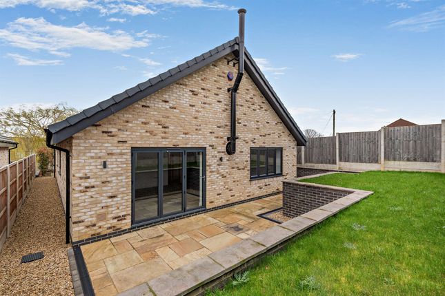 4, Fairview Close, Grantham photo 2