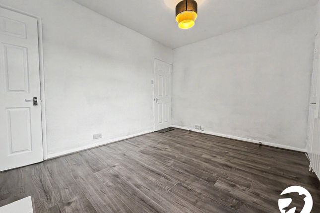 30, Connaught Road, Kent photo 4