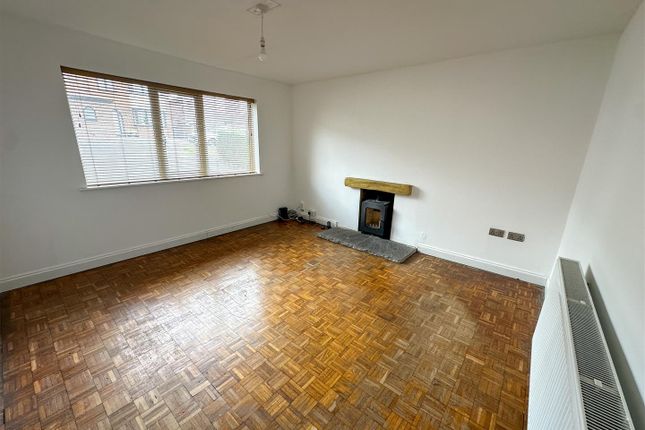 11, Cross Lane, Codnor photo 4