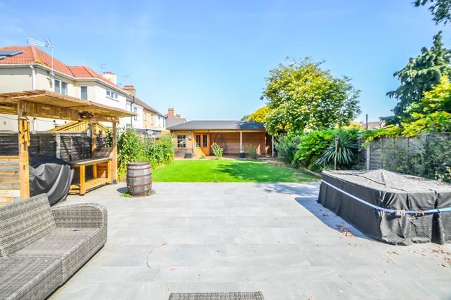 Bungalow for sale in North Avenue, Southend-On-Sea