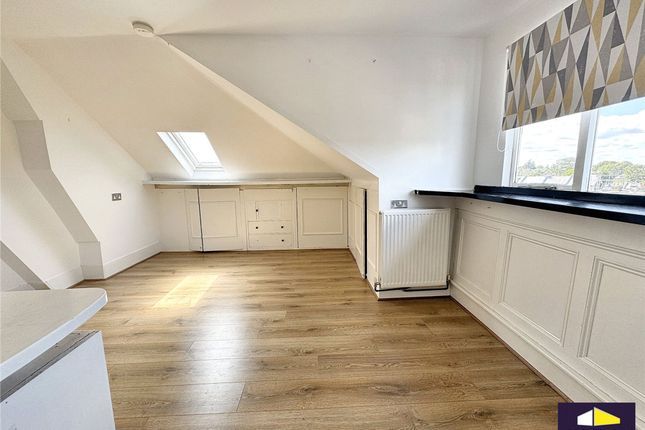 Flat 3, 162 Underhill Road, London, London photo 4
