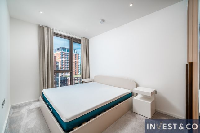 Flat for sale in New Union Square, Embassy Gardens