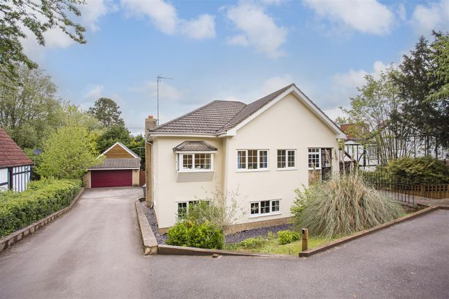 Thumbnail Detached house for sale in London Road, Addington, West Malling
