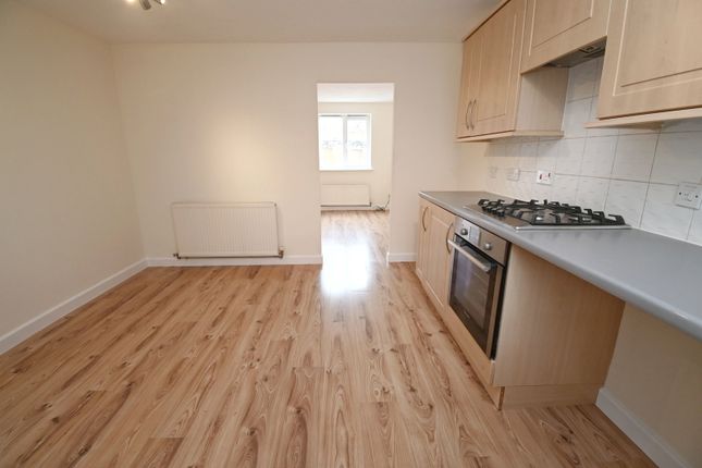 52, Cropton Road, Barnsley photo 4