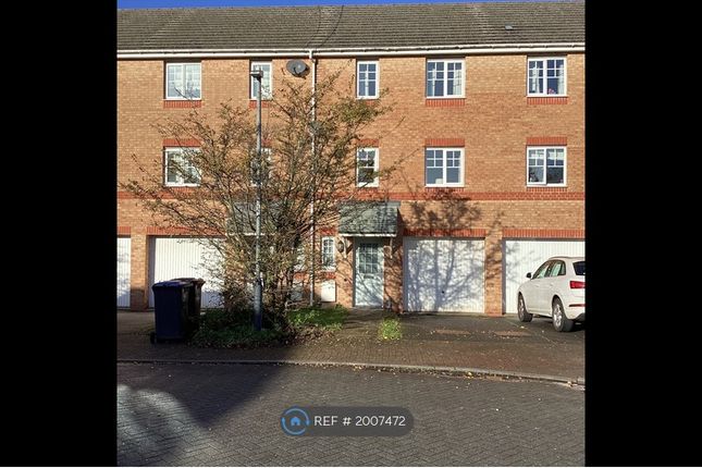 Thumbnail Terraced house to rent in Izod Road, Rugby