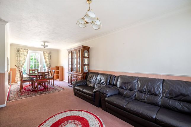 79, Lindley Road, Walton-On-Thames photo 4