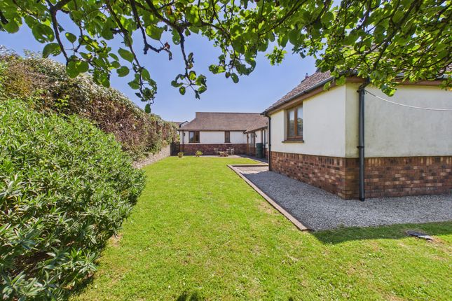 4 The Mallows, Marine Drive, Bude photo 3