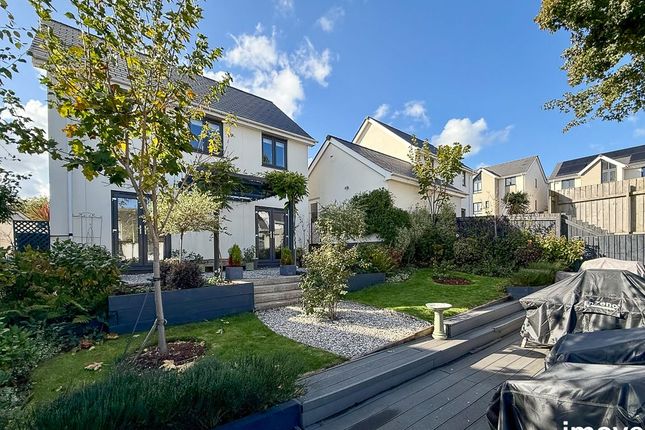 3 Furzebrake Close, Torquay photo 4