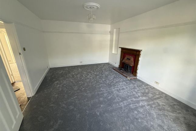 117, Burnham Lane, Slough photo 4