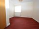 Thumbnail Flat to rent in The Chestnuts, Horley