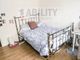 Thumbnail Town house to rent in Langdale Close, London