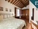 Thumbnail Villa for sale in Strada di Pieve A Bozzone, Siena, Toscana