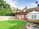 Thumbnail Farmhouse to rent in Wrotham Road, Meopham
