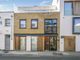 Thumbnail Flat for sale in King's Mews, London