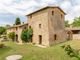 Thumbnail Villa for sale in Sovicille, Siena, Tuscany