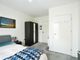 Thumbnail Flat to rent in River Rise Close, London