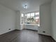 Thumbnail Flat to rent in Laburnham Road, Maidenhead