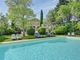 Thumbnail Villa for sale in L Isle Sur La Sorgue, The Luberon / Vaucluse, Provence - Var