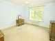 Thumbnail Property to rent in Radnor Park West, Folkestone