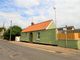 Thumbnail Detached bungalow to rent in Fitzroy Street, Newmarket