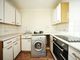 Thumbnail Flat for sale in Earls Meade, Luton