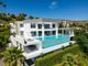 Thumbnail Villa for sale in Estepona, 29680, Spain