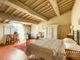 Thumbnail Villa for sale in Cortona, Toscana, Italy