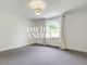 Thumbnail Flat to rent in Queens Drive, London