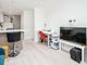 Thumbnail Flat for sale in Wynchlands Crescent, Hertfordshire, St. Albans