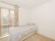 Thumbnail Flat to rent in Clock View Crescent, Islington