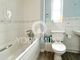 Thumbnail Room to rent in Hyndford Crescent, Greenhithe, Kent