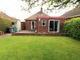 Thumbnail Bungalow for sale in Homedale Drive, Luton, Bedfordshire
