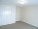 Thumbnail Flat to rent in Earlsbrook Road, Redhill