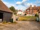 Thumbnail Detached house for sale in Sutton Valence Hill, Maidstone