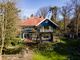 Thumbnail Country house for sale in Van Merlenlaan 23, 2101 Gb Heemstede, Netherlands