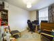 Thumbnail Flat to rent in Lyons Crescent, Tonbridge