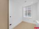 Thumbnail Flat to rent in Oakwood Court, London